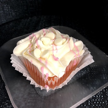 White Chocolate Strawberry Cupcake